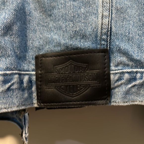 Harley Davidson Jean jacket size large - Picture 4 of 7